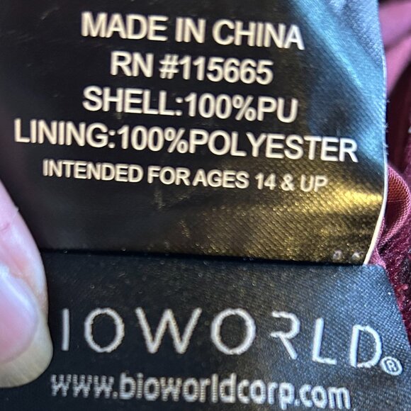 Bioworld Harry Potter Wand Spell Charms Purple Quilted Velvet Crossbody Bag - Picture 6 of 6